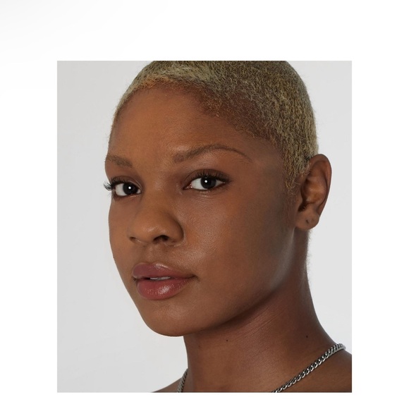 UOMA SAY WHAT?! NWT HYDRATING FOUNDATION BROWN SUGAR 2W - Picture 4 of 5